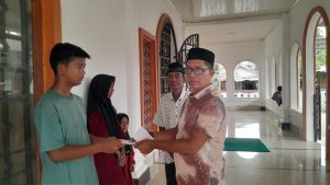 82 Orang Anak Yatim dan Piatu Kemukiman Blang Ara disantuni