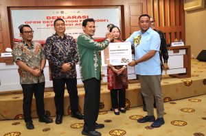 Pemkab Nagan Raya Terima Penghargaan ODF Tahun 2025 dari Pemerintah Aceh