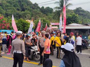 Sat Lantas Polres Aceh Selatan Amankan Jalan  Sehat Hut Bhayangkara Ke-79